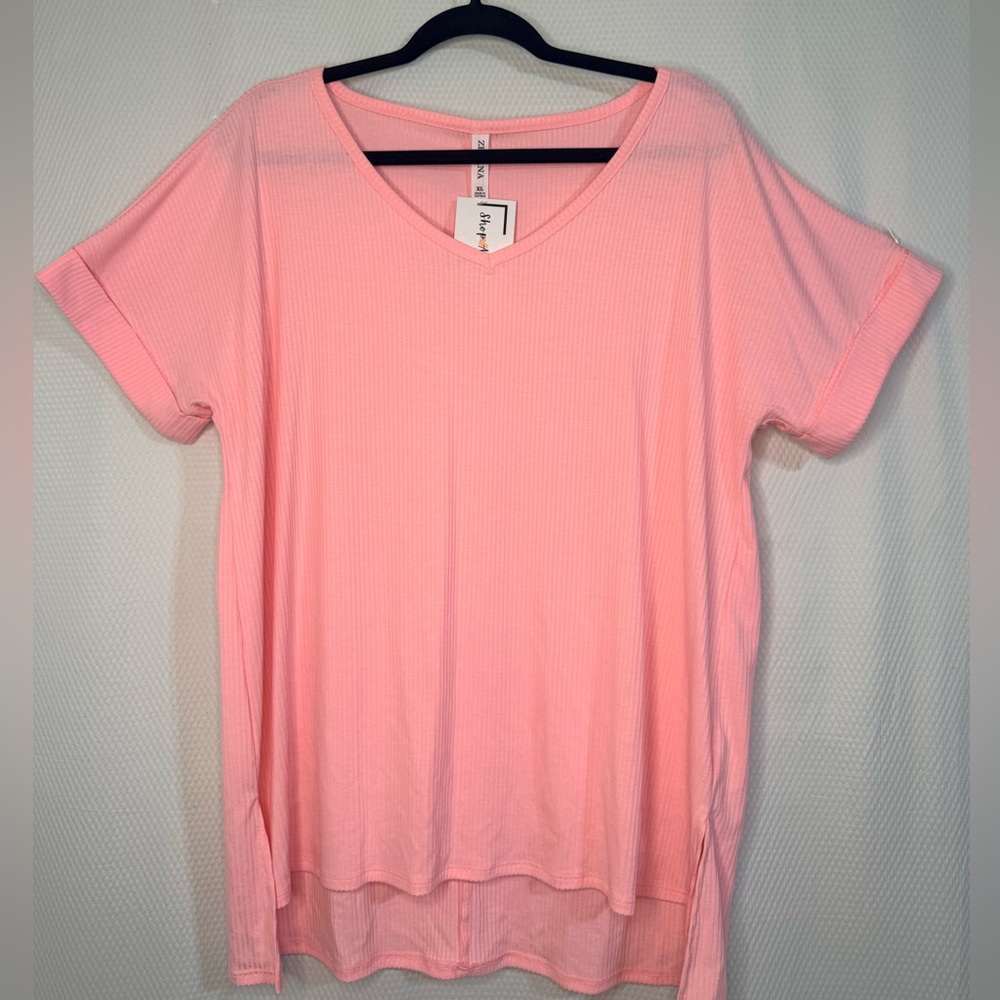 Zenana Outfitters Pink Short Sleeve V-Neck Top
